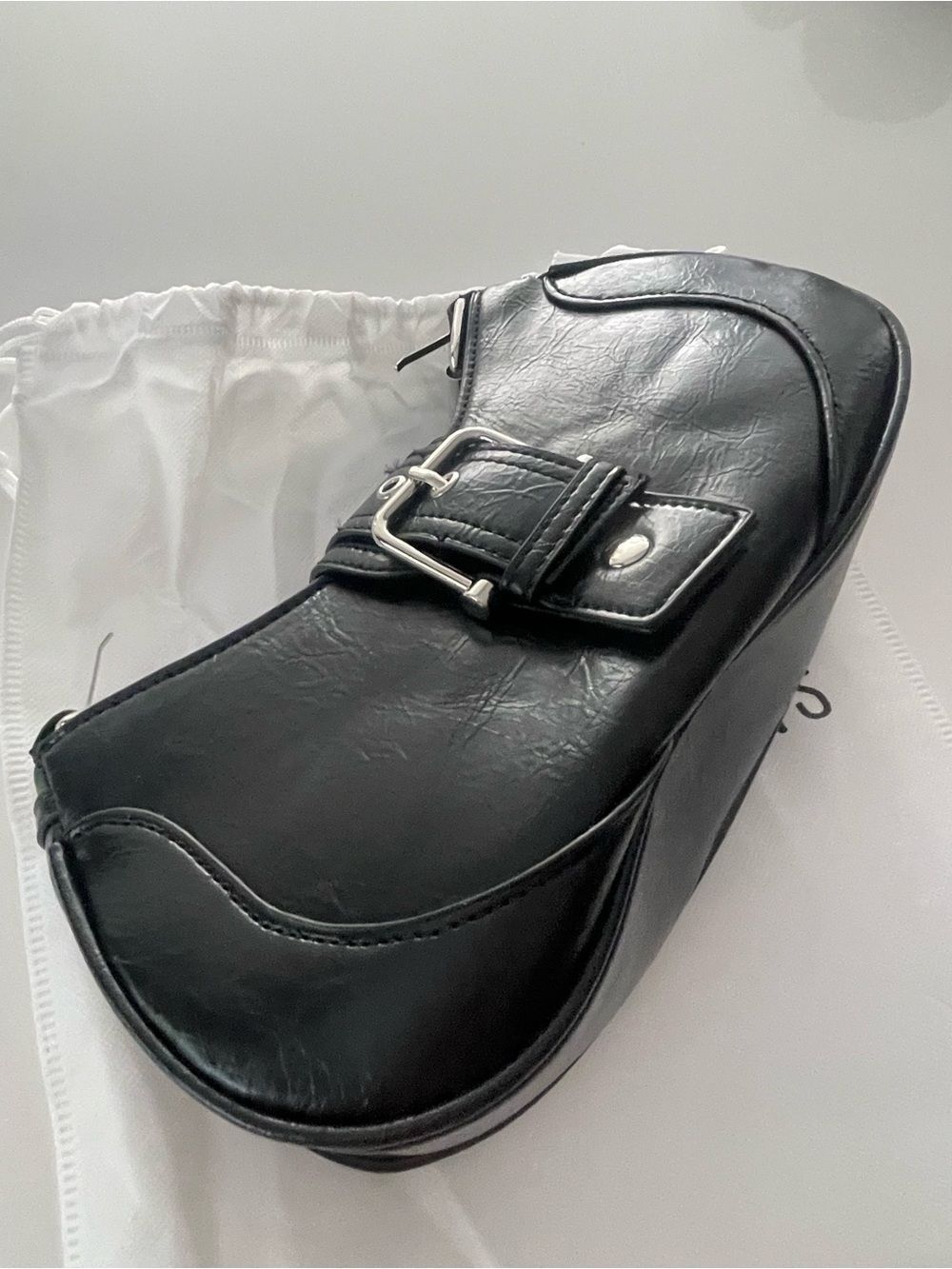 8 Other Reasons black faux leather shoulder bag New - Picture 9 of 9